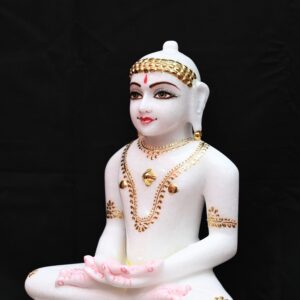 Marble Mahaveer ji Statue